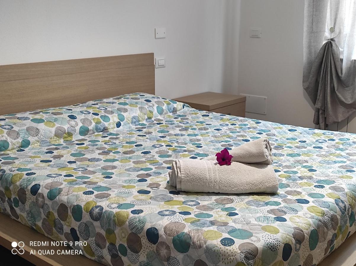 Casadolcelago Marone Villa Con Giardino Vista Lago Private Parking Екстериор снимка